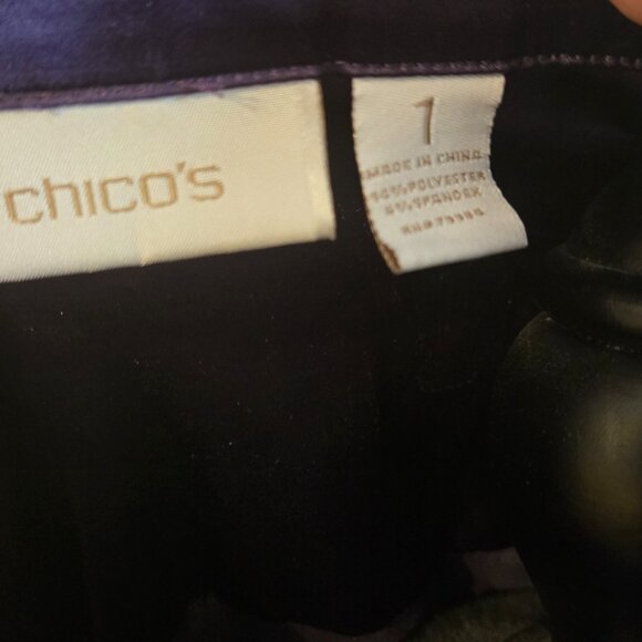 Chico's Purple Button Down Blouse - Size 1 - EUC - Picture 3 of 4